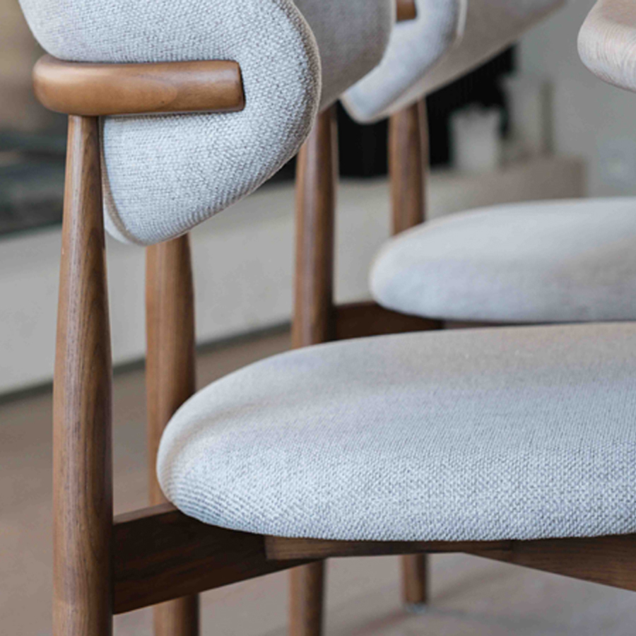 Eetkamerstoel Dianne Walnoot