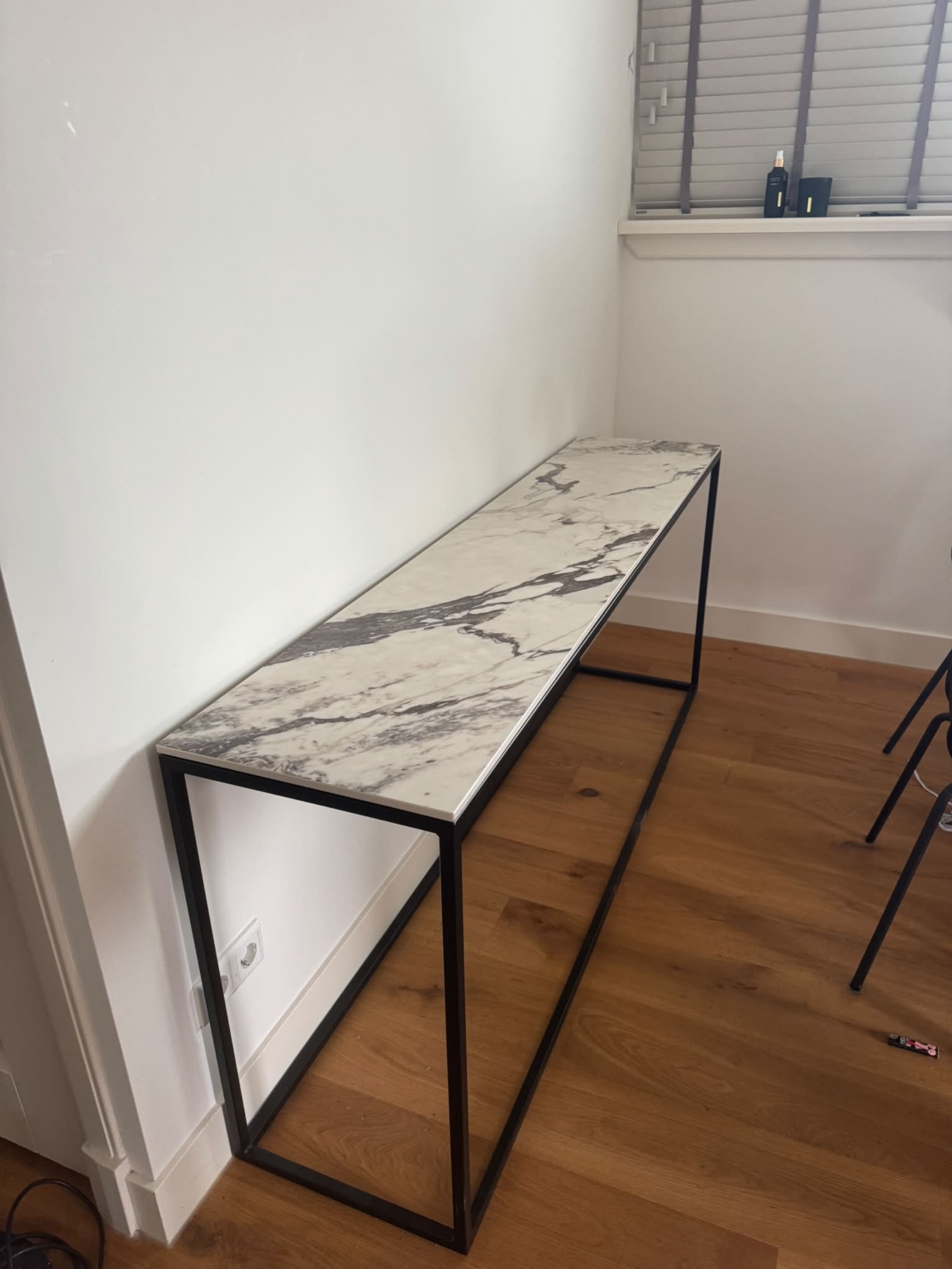 keramische marmerlook sidetable