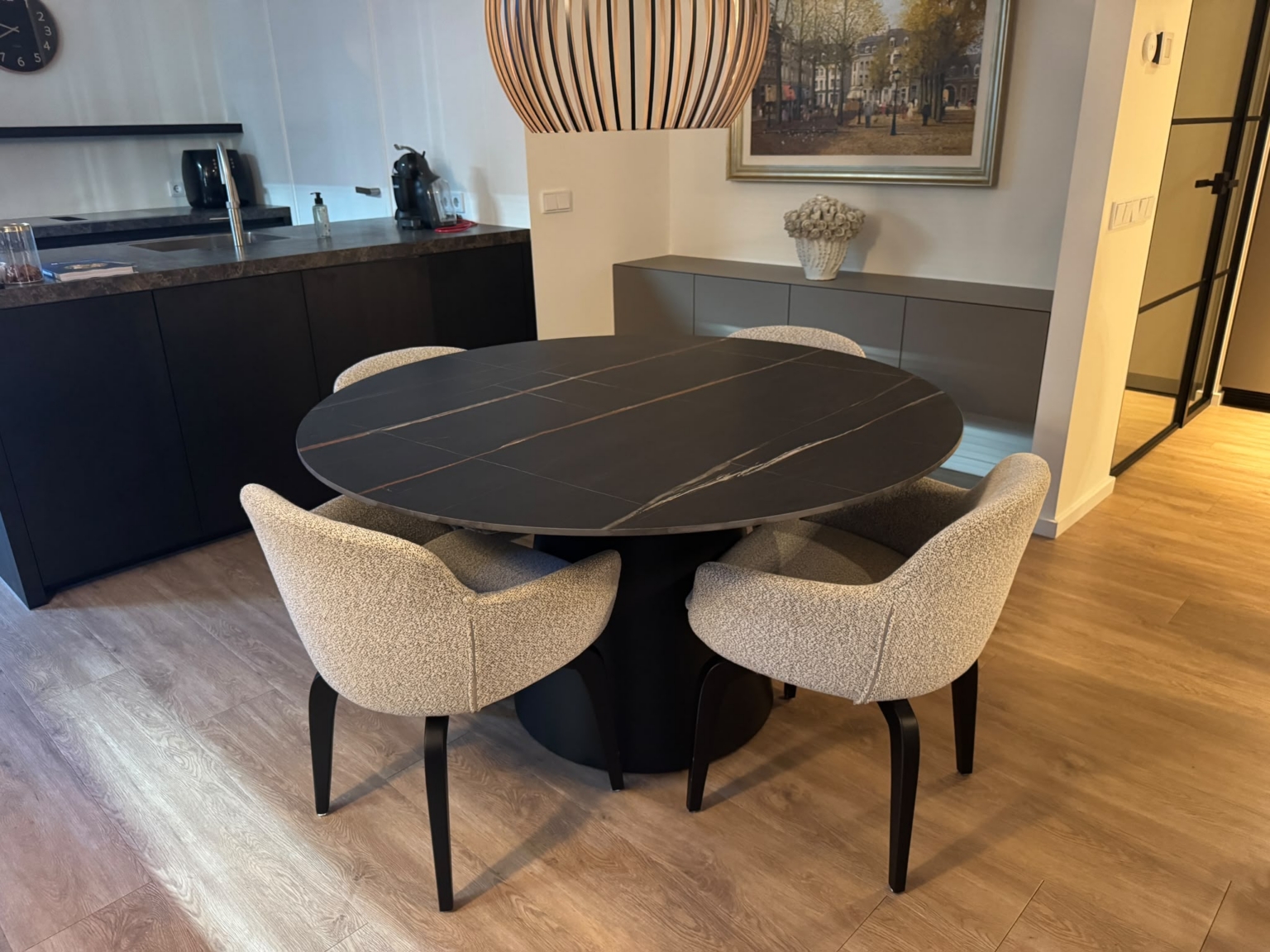 keramische marmerlook eettafel