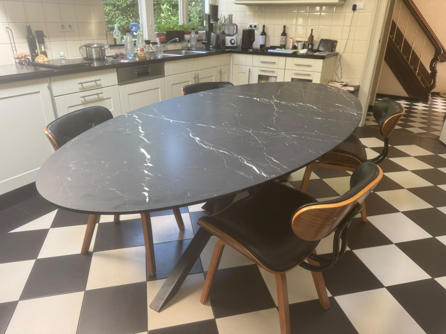 keramische marmerlook eettafel