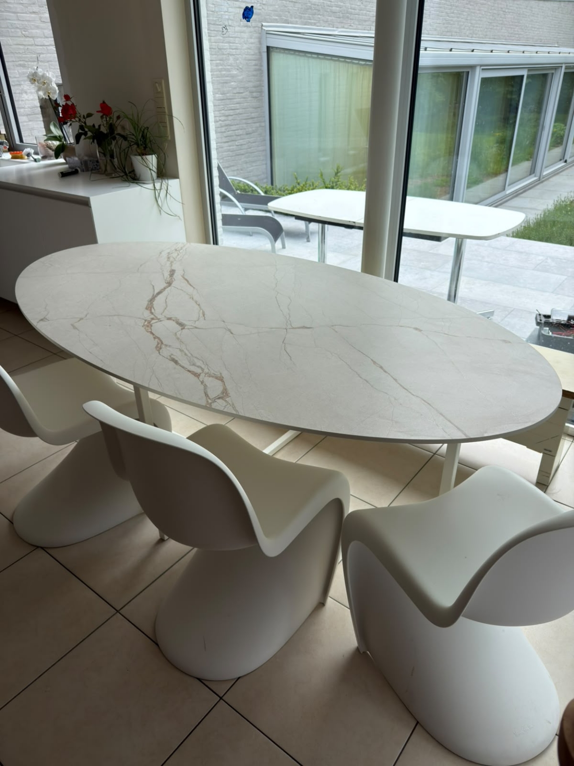 keramische marmerlook eettafel