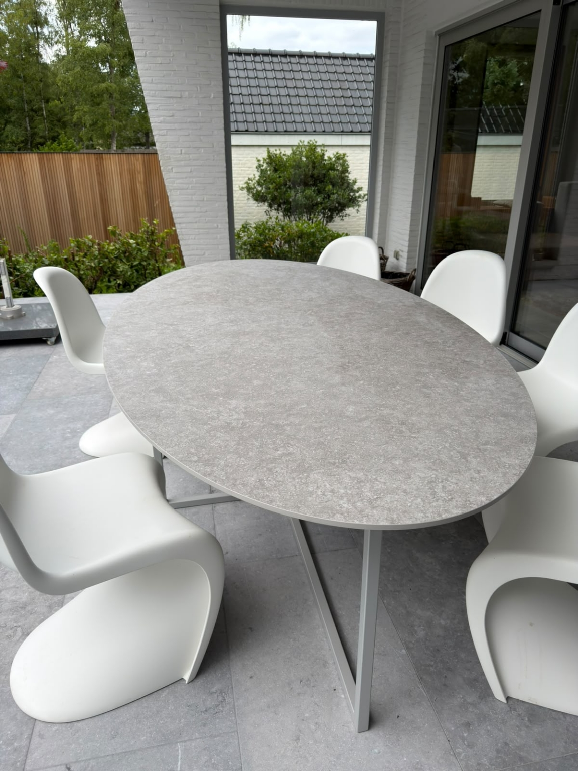 keramische stonelook eettafel